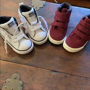 2 pair of shoes (SIZE 7) excellent condition